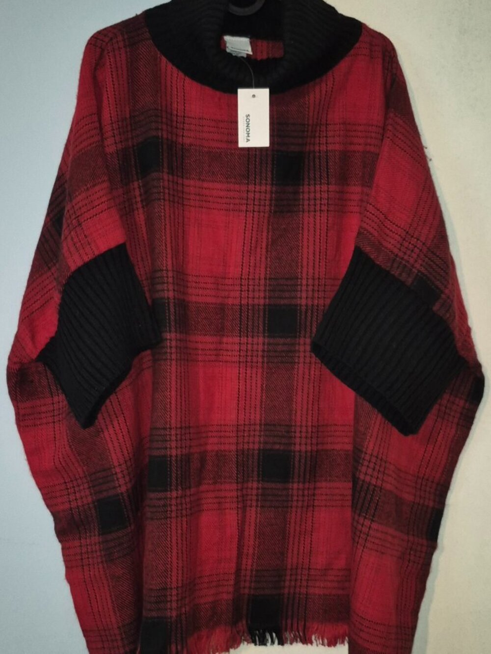Sonoma Turtleneck Poncho w/Arm Openings Red & Black Plaid Cold Weather Wear NWT